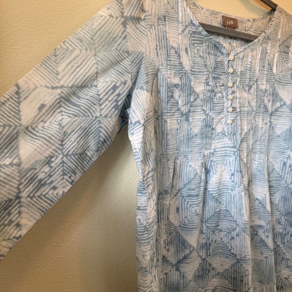 J. Jill Blue White Abstract Geo Print Pintuck 3/4 Sleeve Cotton Popover Top XS‎ - Picture 4 of 10